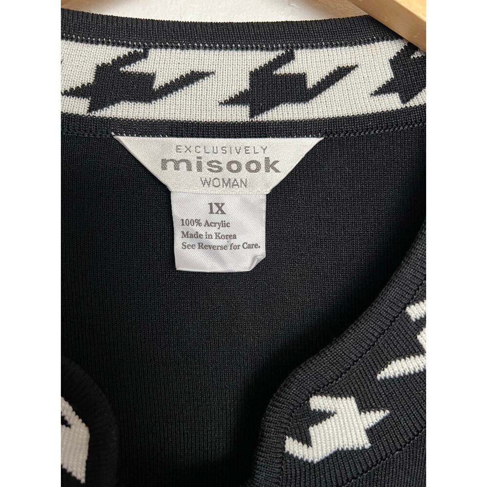 NWT Misook Sweater Jacket Sz 1X Black Houndstooth Buttons Cardigan Knit - Picture 2 of 7